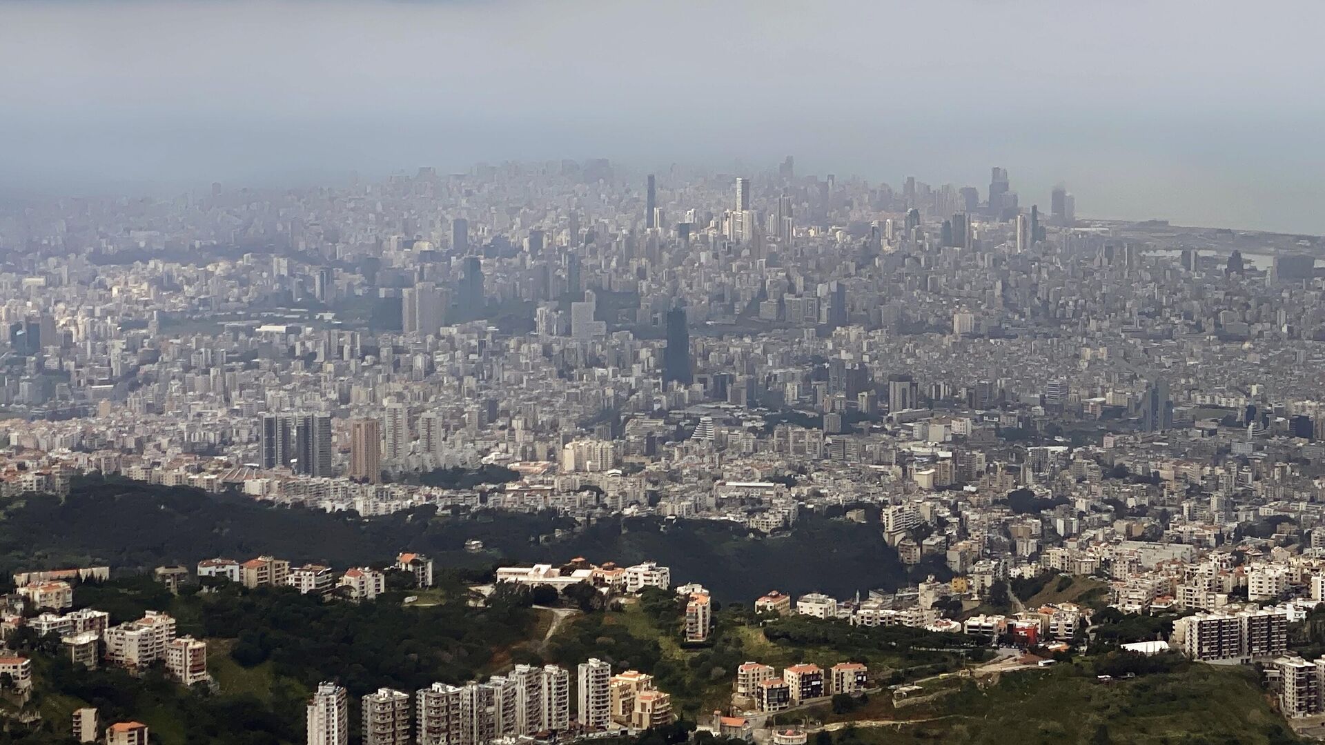 Ливанская столица Бейрут с высоты птичьего полета - Sputnik Абхазия, 1920, 02.03.2022