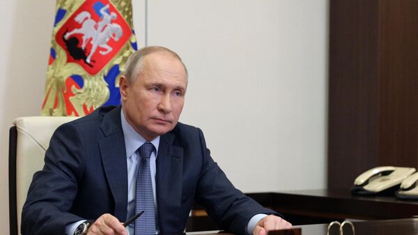 Президент РФ В. Путин встретился с представителями социальных организаций - Sputnik Абхазия