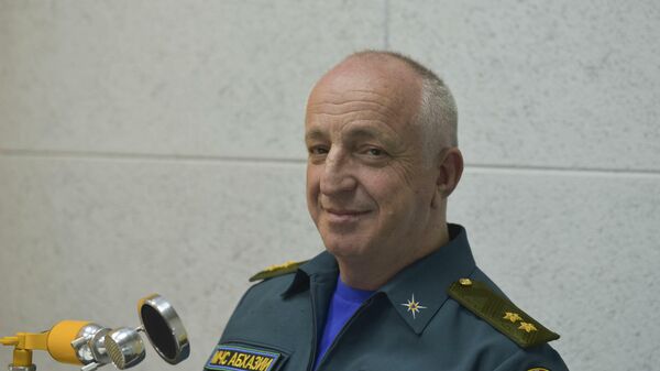 Квициния о гуманитарной помощи ДНР  - Sputnik Абхазия