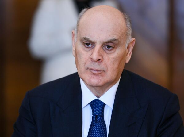 Встреча главы МИД РФ С. Лаврова и президента Абхазии А. Бжании Встреча главы МИД РФ С. Лаврова и президента Абхазии А. Бжании - Sputnik Абхазия