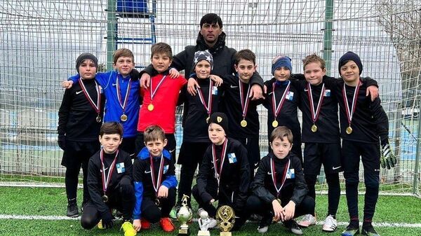 Детские футбольные клубы из Гагры взяли золото и серебро на турнире в Анапе  - Sputnik Аҧсны