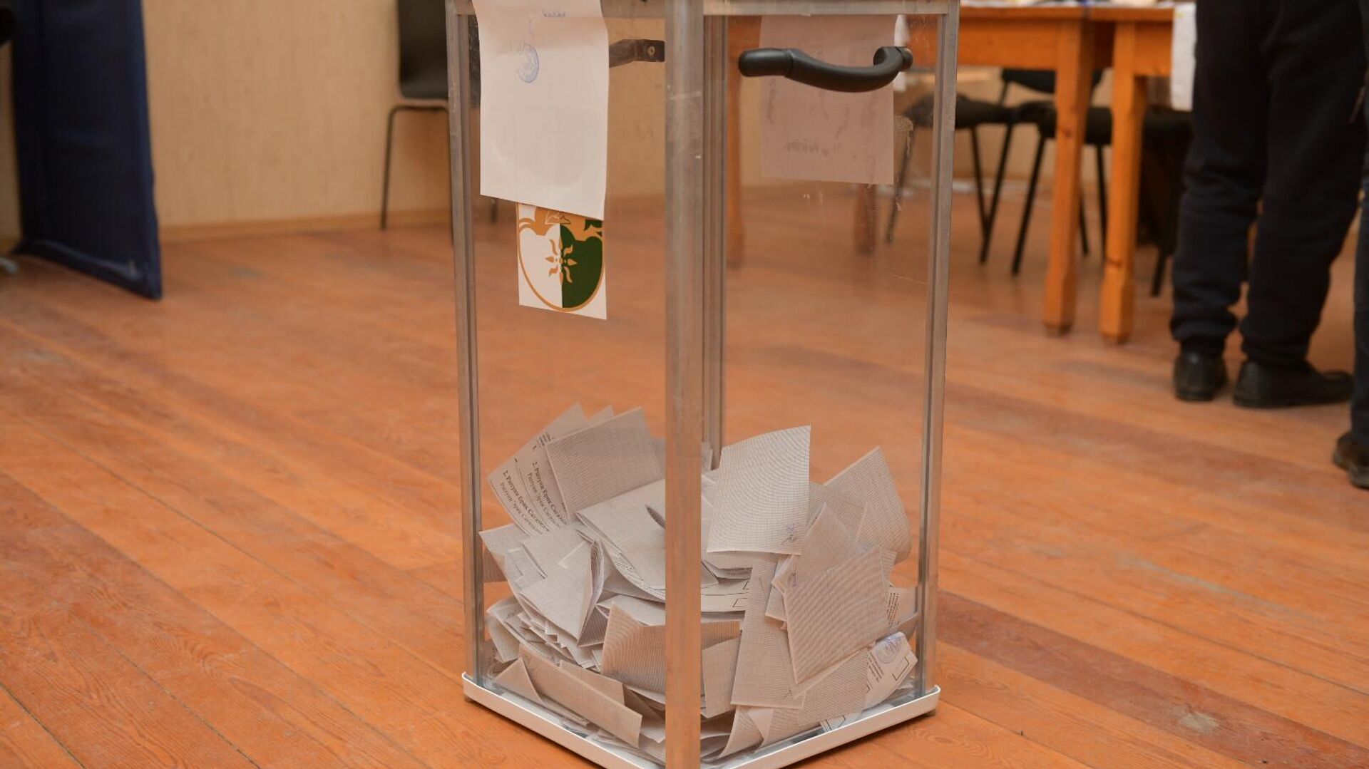 Выборы во второй тур в Народное Собрание Абхазии - Sputnik Абхазия, 1920, 14.05.2022