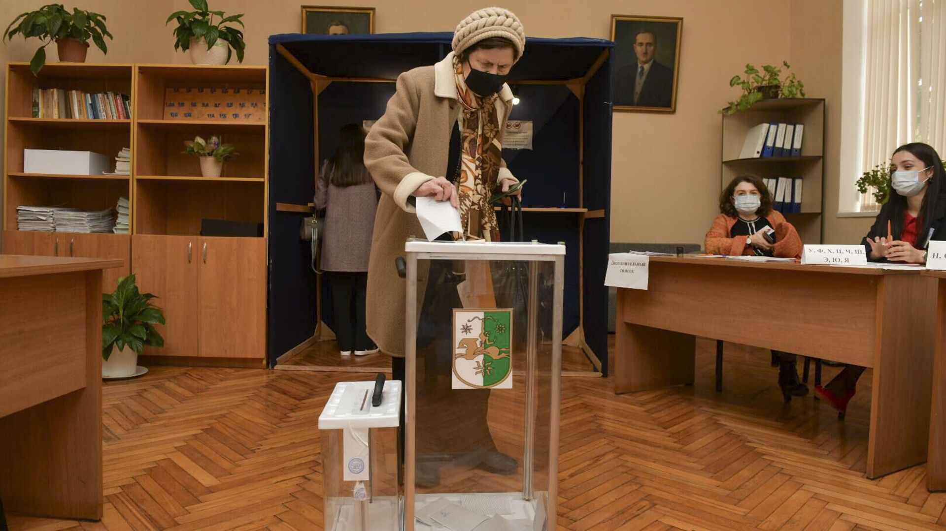 Выборы во второй тур в Народное Собрание Абхазии - Sputnik Аҧсны, 1920, 26.03.2022