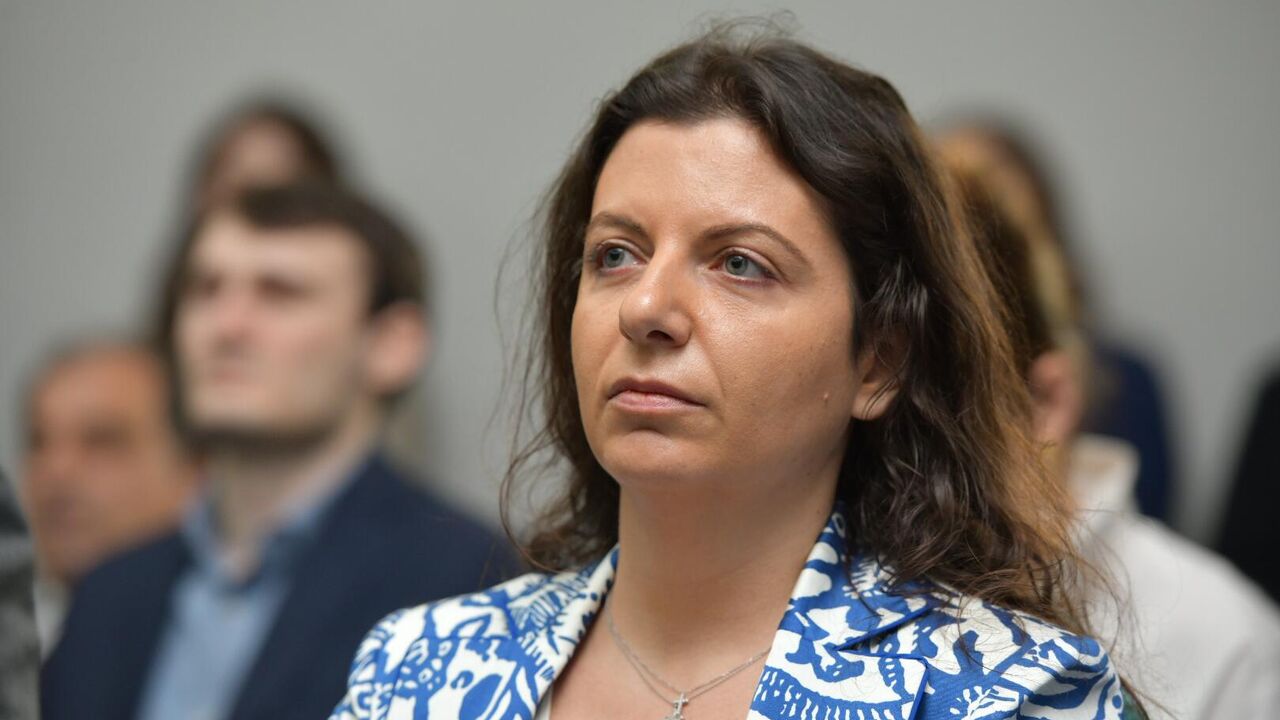 Нәзік әйелмен секс туралы порно видео BDSM порно жинағы