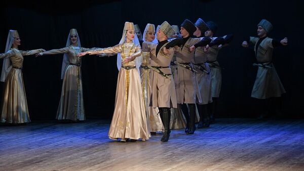 Танцы для беженцев: как прошло выступление Кавказа в Госфилармонии - Sputnik Абхазия