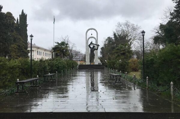 Памятник павшим в ОВНА дурипшцам - Sputnik Абхазия