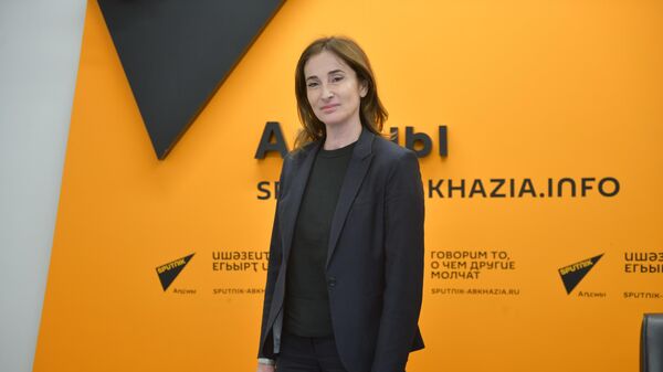 Тариф во спасение: Минэкономики обосновало новые цены на свет - Sputnik Абхазия
