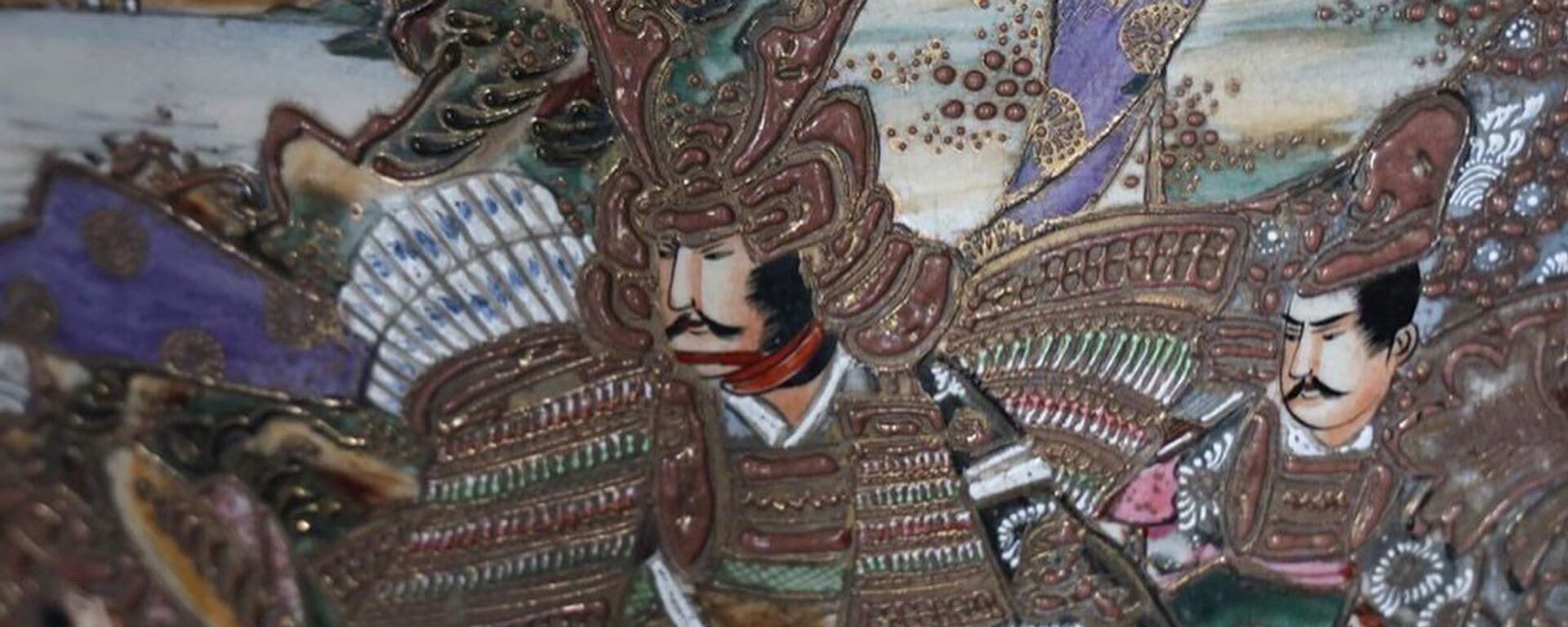 Талисман театра: в Абхазский драмтеатр вернули отреставрированную вазу  - Sputnik Абхазия, 1920, 14.04.2022