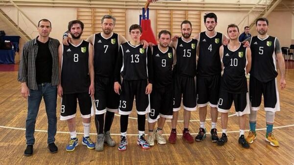 По итогам второго тура предварительных игр чемпионата Краснодарского края сборная Абхазии по баскетболу вышла в полуфинал - Sputnik Абхазия