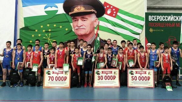 В Нальчике прошла матчевая встреча по вольной борьбе - Sputnik Абхазия