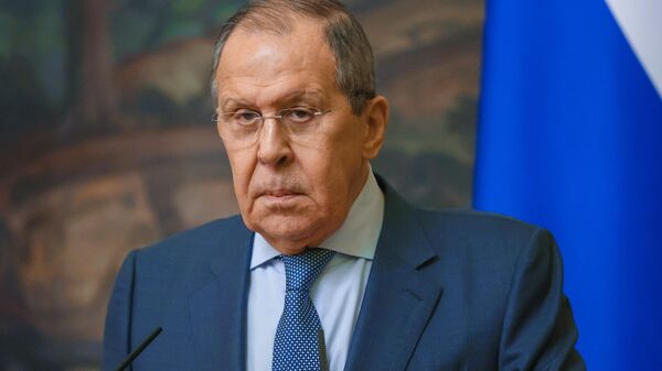 Лавров: Запад толкает Украину продолжать боевые действия - Sputnik Абхазия