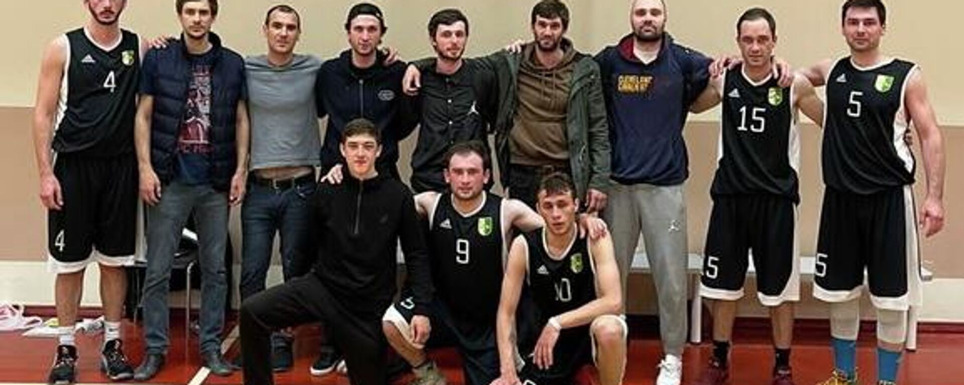 Сборная Абхазии по баскетболу вышла в финал Открытого чемпионата Краснодарского края  - Sputnik Абхазия, 1920, 30.04.2022