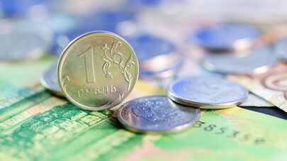 Монеты номиналом один рубль