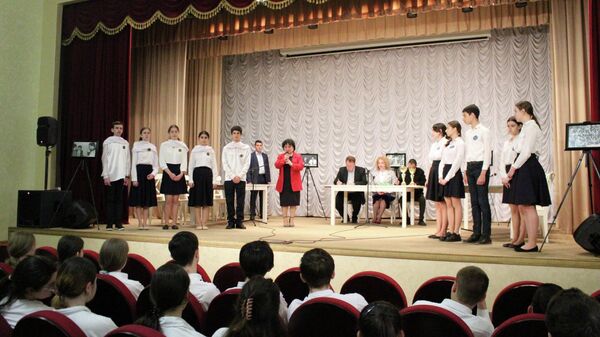 Сухумские школьники приняли участие в викторине имени Владислава Ардзинба - Sputnik Аҧсны