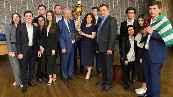 Студенты АГУ одержали победу в олимпиаде  - Sputnik Абхазия
