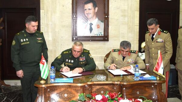 Подписание Соглашения между Министерствами обороны Республики Абхазия и Сирийской Арабской Республики о сотрудничестве в военной области - Sputnik Абхазия