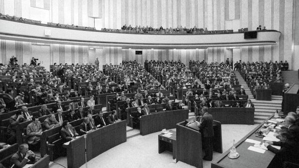 II сессия Верховного Совета СССР. Кремлевский Дворец съездов, сентябрь 1989 года. - Sputnik Абхазия