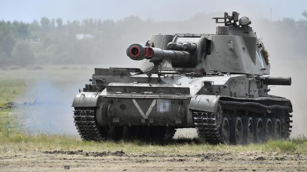 Работа ремонтно-восстановительного полка ВС РФ в зоне спецоперации - Sputnik Абхазия