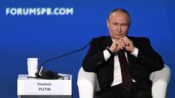 Президент РФ В. Путин принял участие в работе ПМЭФ-2022 - Sputnik Аҧсны