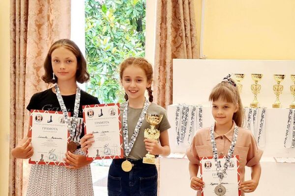 Четыре медали завоевали абхазские шахматисты на соревнованиях в Сочи - Sputnik Абхазия