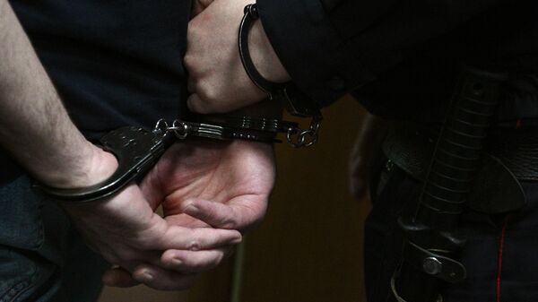 Обвиняемый в наручниках в Басманном суде Москвы - Sputnik Аҧсны