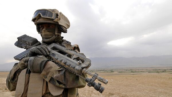 Французский солдат из Международных сил содействия безопасности (ИСАФ) под руководством НАТО - Sputnik Абхазия