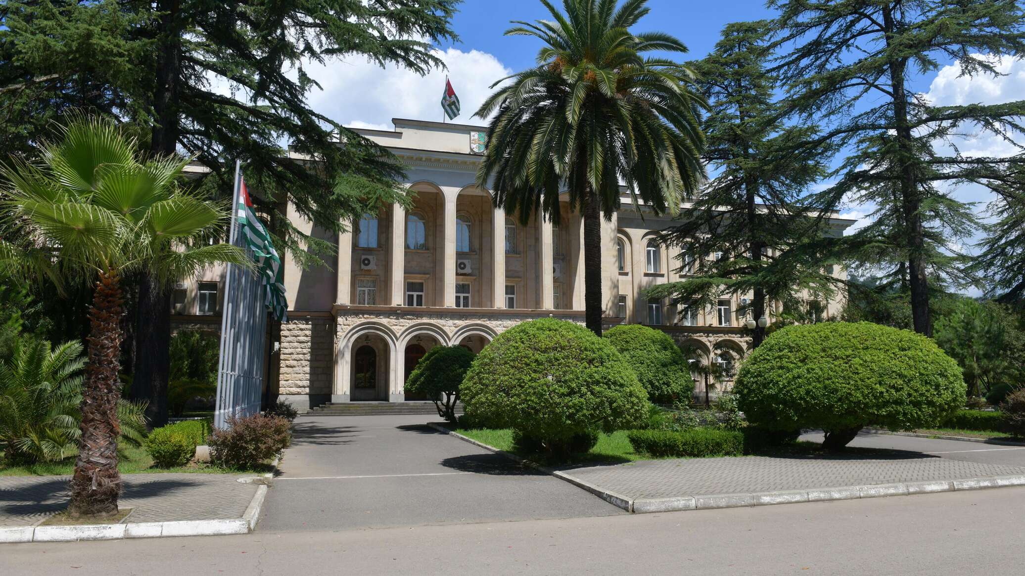 Президентский дворец Абхазия
