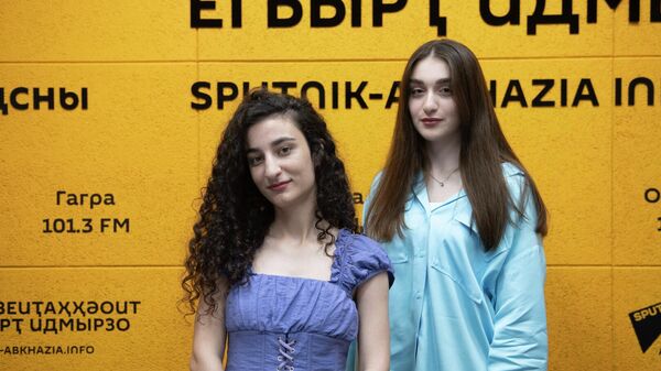 Выпускницы Сухумского музучилища о поступлении в Московскую консерваторию  - Sputnik Абхазия