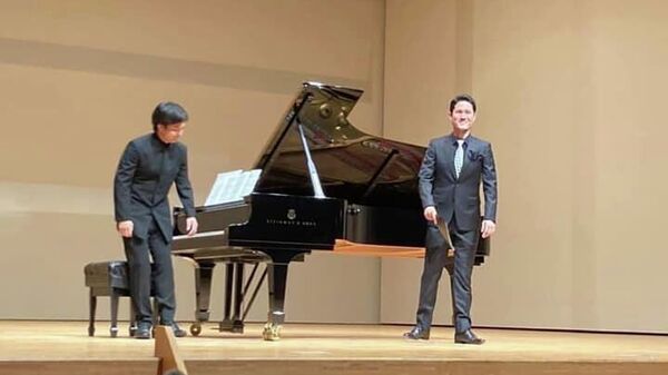 Японский оперный певец исполнил абхазскую колыбельную Шьышь-нани - Sputnik Абхазия