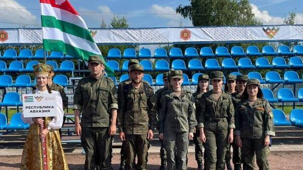 Команда Абхазии на конкурсе Военно-медицинская эстафета - Sputnik Аҧсны