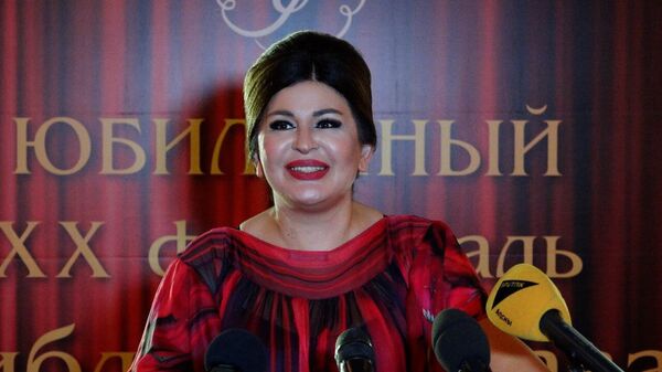 Оперная певица Вероника Джиоева ответила на вопросы абхазских журналистов - Sputnik Абхазия