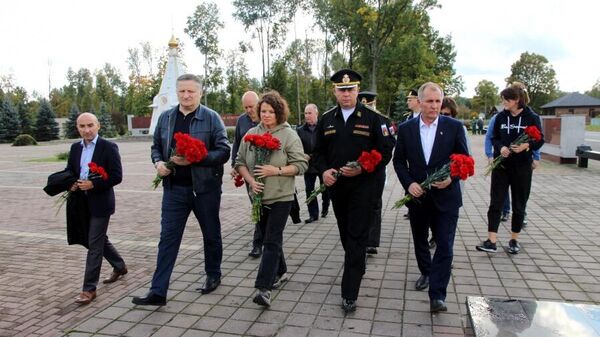 Делегация Сухума посетила памятные места в Брянске, посвященные ВОВ - Sputnik Абхазия