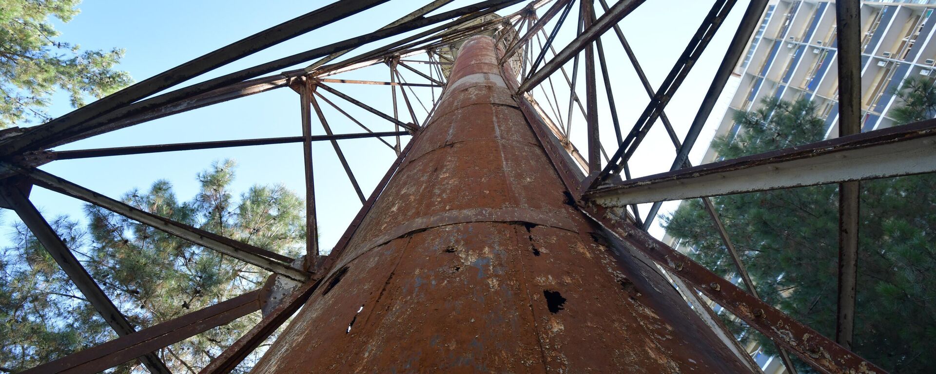Потерянный во времени: что произошло с маяком в Пицунде - Sputnik Абхазия, 1920, 18.09.2022