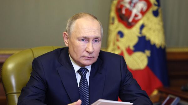 Президент РФ В. Путин провел встречу с избранными главами субъектов РФ - Sputnik Аҧсны
