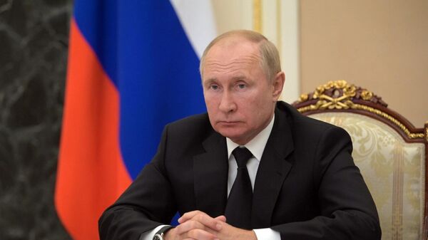 Владимир Путин на заседании Российской энергетической недели. Прямая трансляция - Sputnik Абхазия