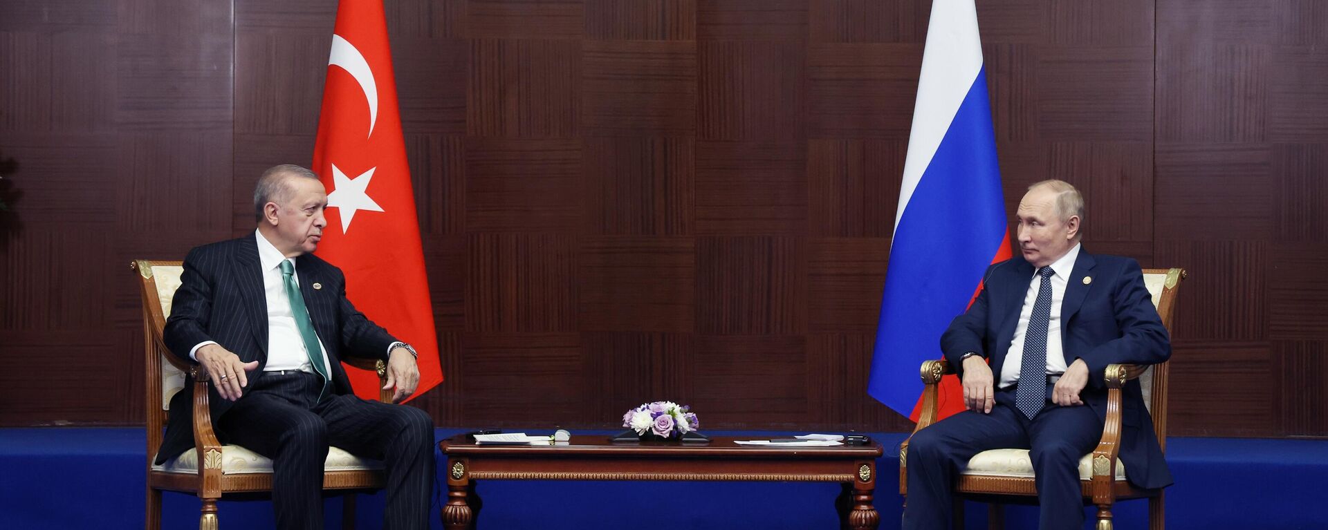 Президент РФ В. Путин встретился с президентом Турции Р. Т. Эрдоганом - Sputnik Аҧсны, 1920, 24.06.2023