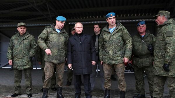 Президент РФ В. Путин посетил полигон Западного военного округа в Рязанской области - Sputnik Аҧсны
