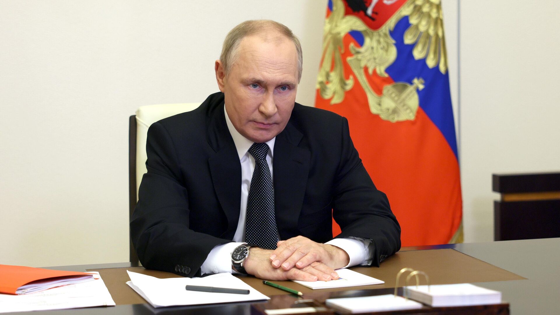 Президент РФ В. Путин провел заседание Совбеза РФ - Sputnik Абхазия, 1920, 08.05.2023