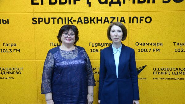 Такие обстоятельства: Матуа и Мусаходжаева о конференции к юбилею НИИЭПиТ Абхазии - Sputnik Абхазия