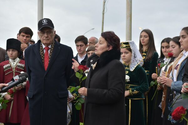 Память жертв политических репрессий почтили у Кодорского моста  - Sputnik Абхазия