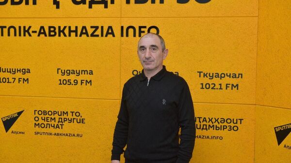 Дополнительное время: Алабян о победах борцов из Абхазии во Всероссийских соревнованиях  - Sputnik Абхазия