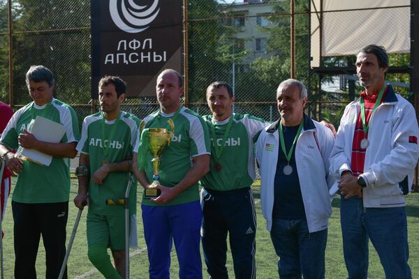 Турнир по мини-футболу среди инвалидов-ампутантов - Sputnik Абхазия