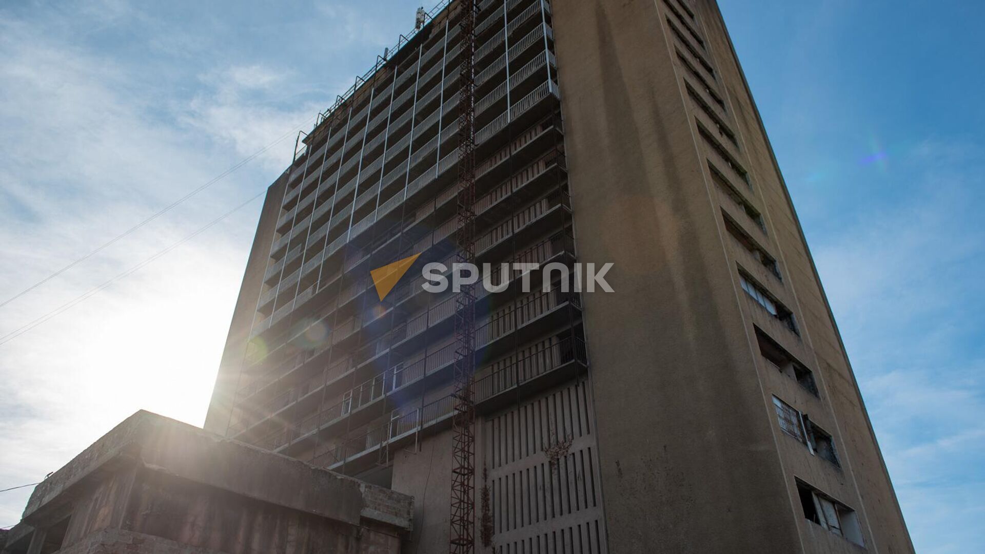 Восстановление шестнадцатиэтажной гостиницы в Очамчыре  - Sputnik Абхазия, 1920, 03.06.2023