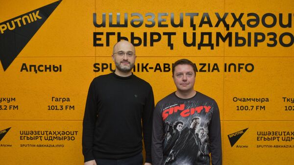 Хинтба и Горин рассказали  о режиссерской лаборатории РУСДРАМа - Sputnik Абхазия
