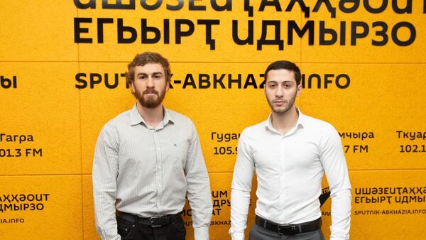 Дополнительное время: Данелян и Абухба о стрифлифтинге  - Sputnik Абхазия