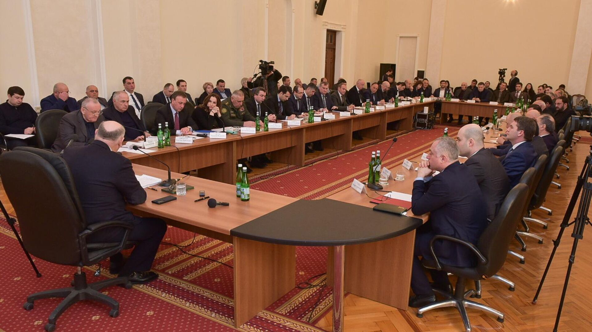 Президент проводит расширенное совещание по итогам 2022 года - Sputnik Абхазия, 1920, 29.01.2023