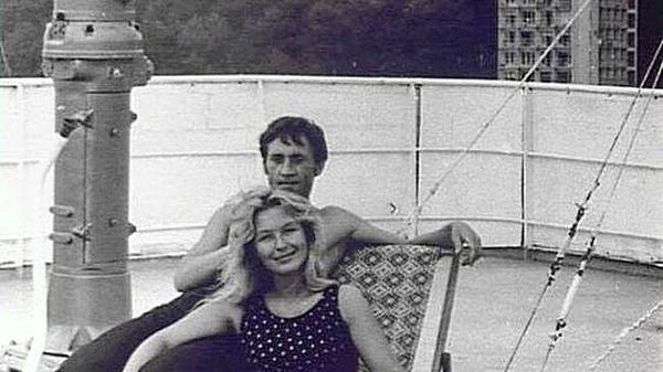 Владимир Высоцкий и Марина Влади во время круиза по Черному морю, август 1971 г. - Sputnik Абхазия