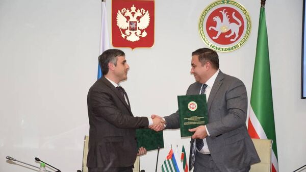Муниципалитеты Абхазии и Татарстана подписали соглашения о сотрудничестве  - Sputnik Аҧсны