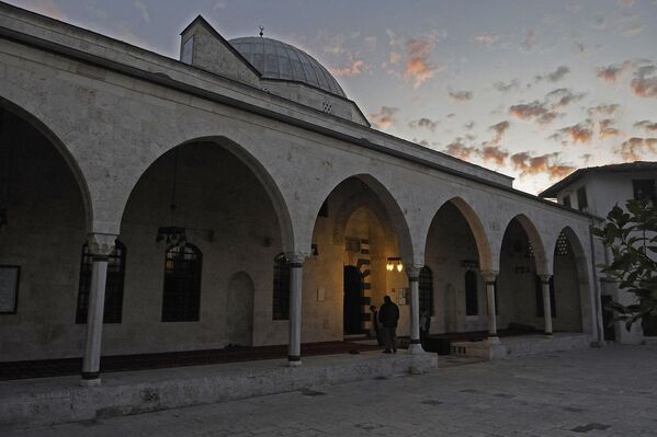 Пострадала и мечеть Хабиб-и-Неккар в Антакье, до 13 века бывшая византийской церковью. - Sputnik Абхазия