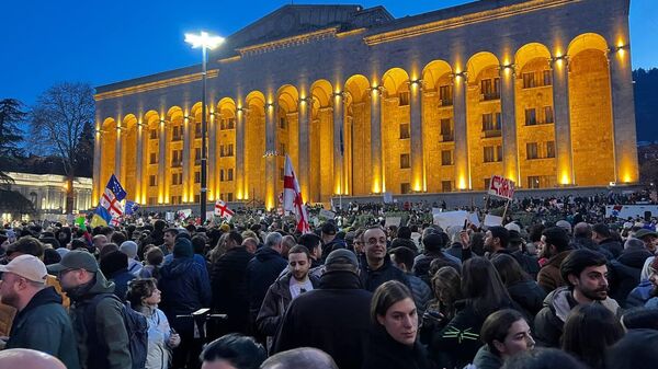В Тбилиси проходит масштабная акция протеста - Sputnik Аҧсны